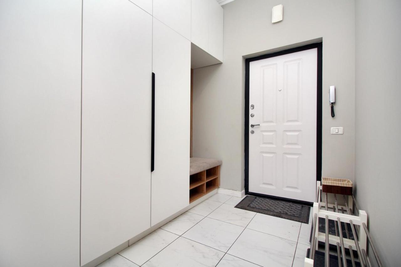Perfect Spacious Apartment 356 Almaty Exterior photo